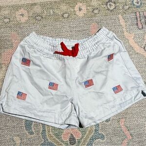 The Beaufort Bonnet Company Flag Print Kids Shorts - White and Red